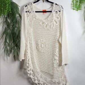 Hearts of Palm Cream Crochet Sweater